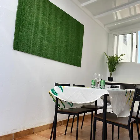 Red Апартаменты