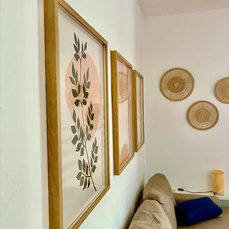 Playa Honda Red Apartment